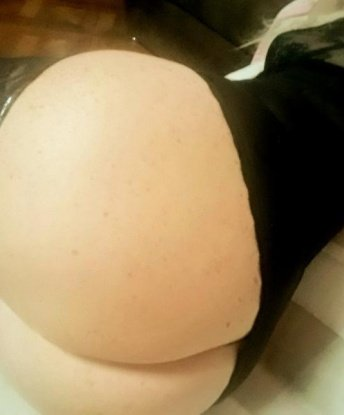 Сладкая кошечка ждет своего котика для веселых и страстных игр. Не скучай в одиночестве, приходи ко мне и ты позабудешь обо всем! 10055, 33 года